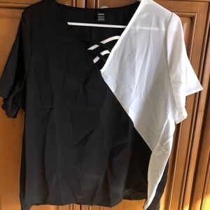 Brand new blouses black and white. Size XL brand Shein